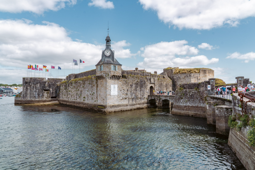 Châteaulin, France, France